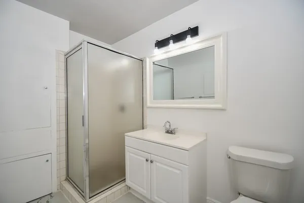 $2,500 | 5330 Windswept Lane, Houston, TX 77056