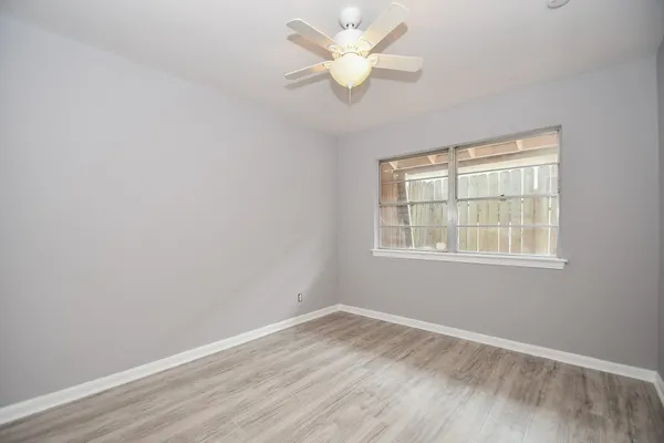 $2,500 | 5330 Windswept Lane, Houston, TX 77056