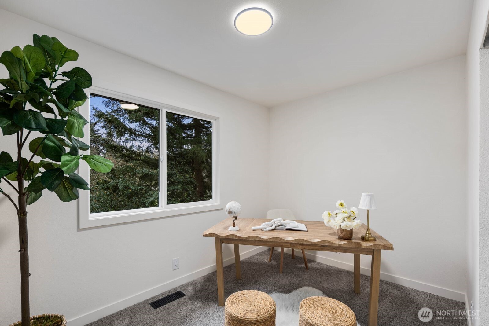 7211 182nd Street Southwest Edmonds, WA 98026 - Photo 30 of 40 a view of a window in a room