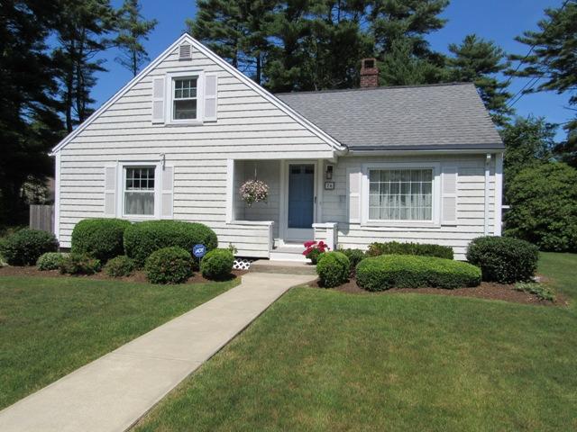 76 Swifts Beach Road Wareham, MA 02571 - Photo 1 of 30 057