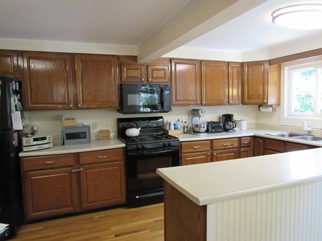 76 Swifts Beach Road Wareham, MA 02571 - Photo 3 of 30 022