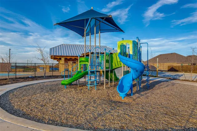 $329,900 | 900 Honey Maple Street, Princeton, TX 75407