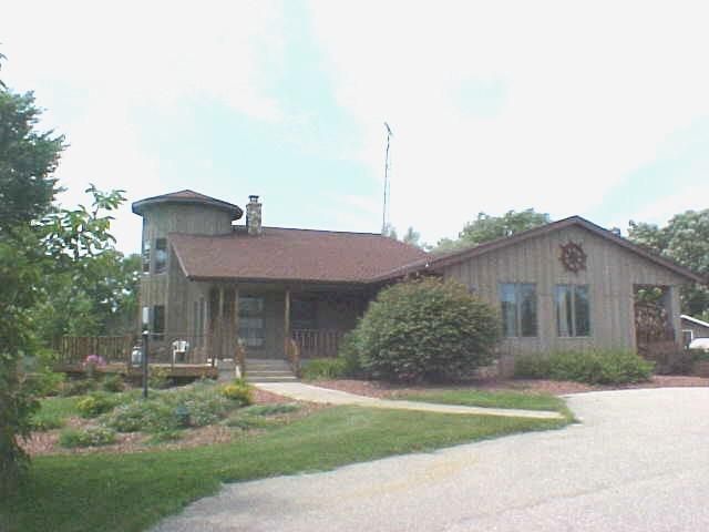 N7464 East Lakeshore Drive, Whitewater, WI 53190