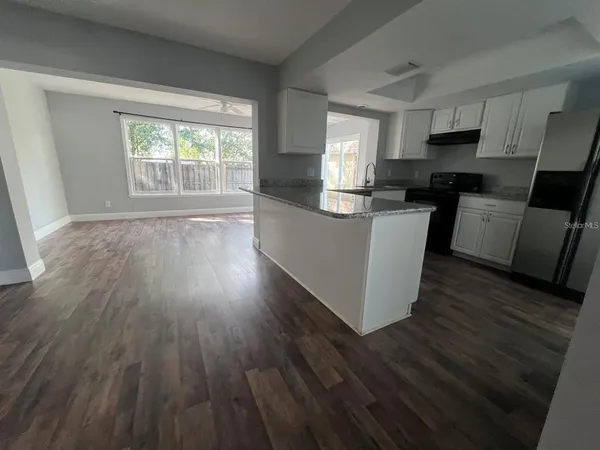 $2,200 | 2072 Los Lomas Drive, Clearwater, FL 33763