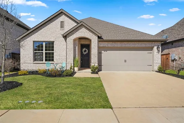 $597,000 | 1921 Braided Mane Avenue, Aubrey, TX 76227