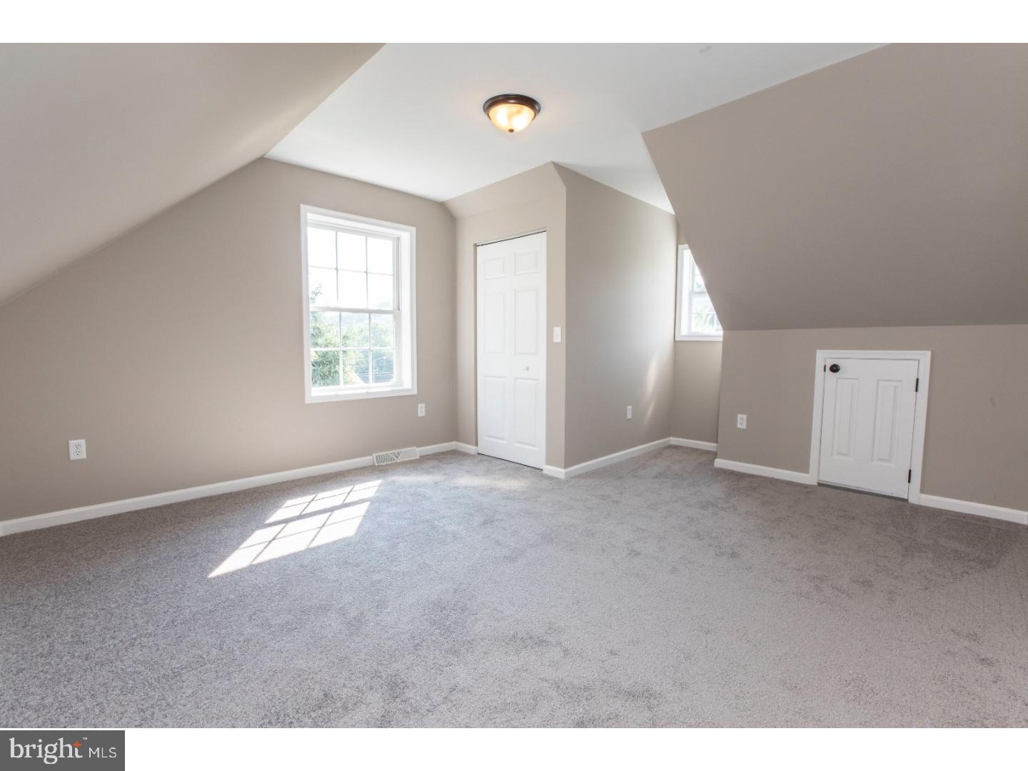1065 Fritztown Road Reading, PA 19608 - Photo 8 of 23