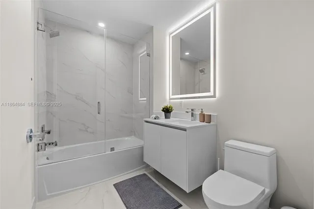 $10,000 | 700 Northeast 24th Street, Unit 3206, Miami, FL 33137