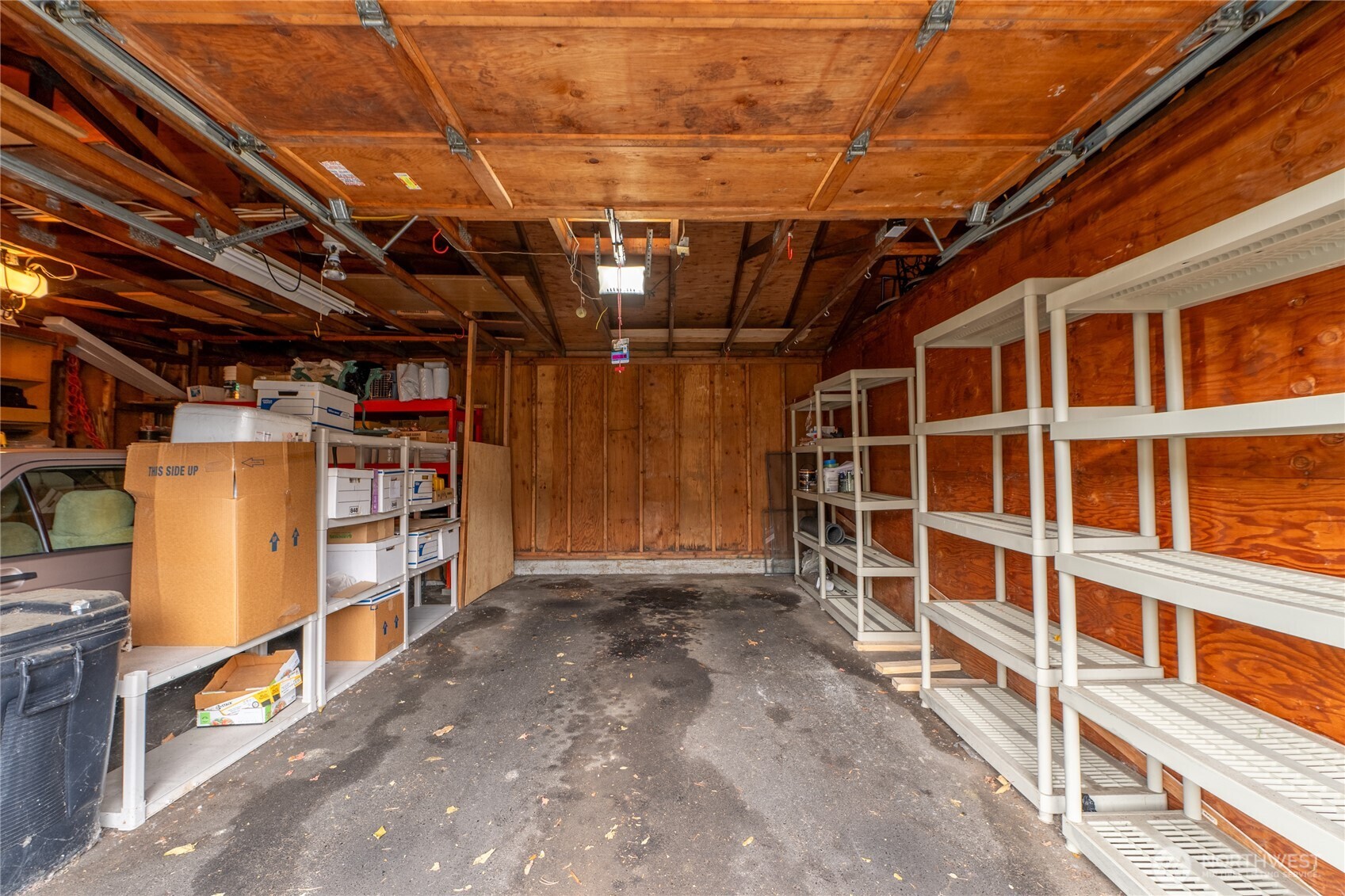 6536 Park Point Lane Northeast Seattle, WA 98115 - Photo 31 of 40