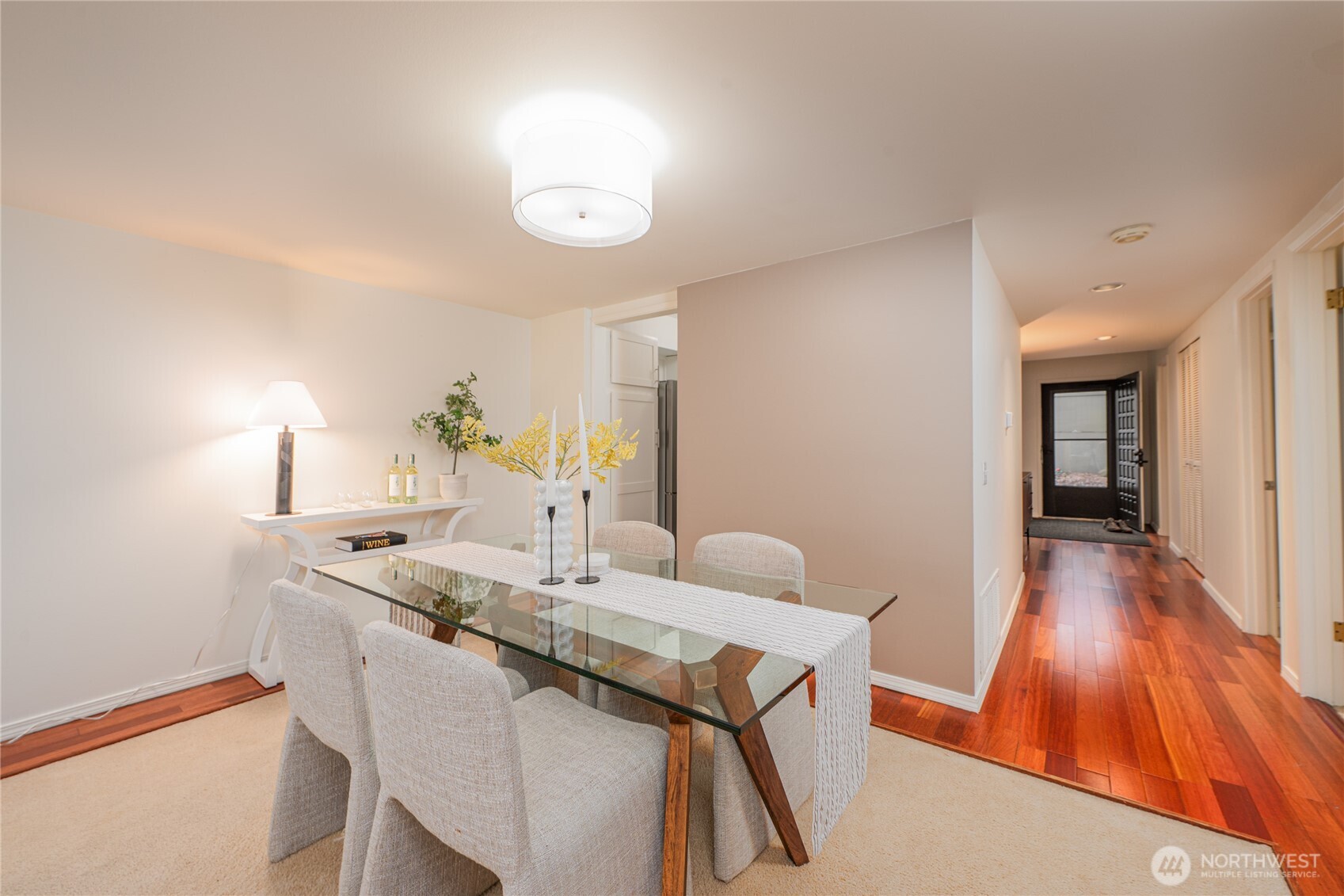 6536 Park Point Lane Northeast Seattle, WA 98115 - Photo 6 of 40