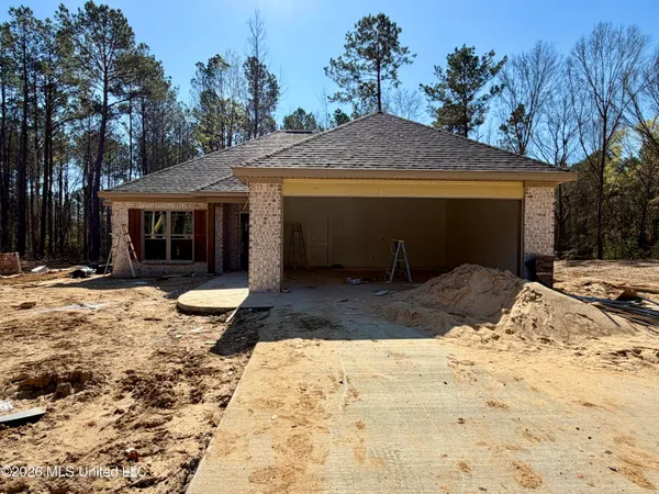 $259,000 | 257 Smith Drive, Mendenhall, MS 39114