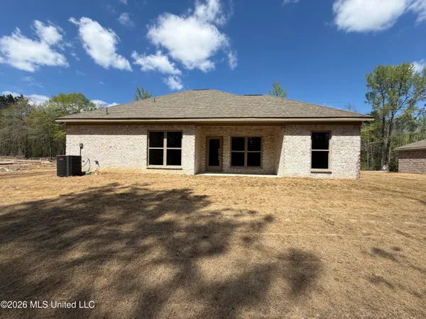 $259,000 | 257 Smith Drive, Mendenhall, MS 39114