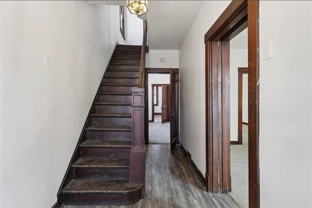 221 Fernleaf Street Pittsburgh, PA 15210 - Photo 25 of 32