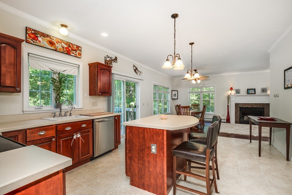 113 Sutton Road Webster, MA 01570 - Photo 1 of 29
