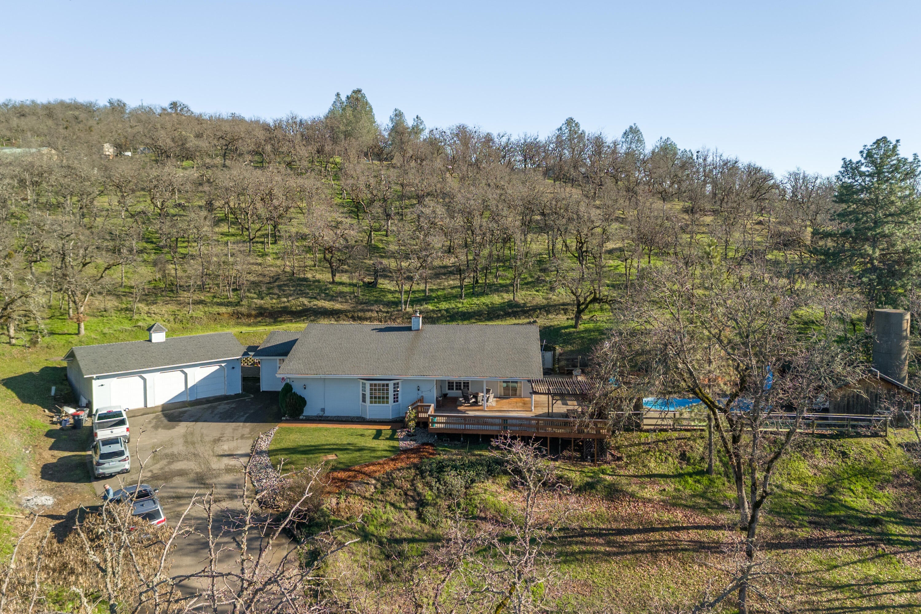 6150 Tolo Road Central Point, OR 97502 - Photo 1 of 51 1