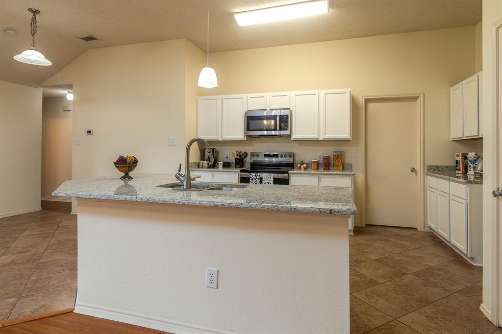 107 Hazelnut Trail Forney, TX 75126 - Photo 12 of 37