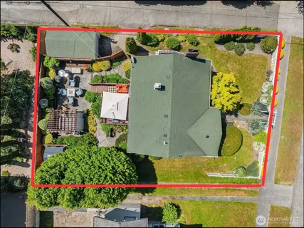 $1,095,000 | 4409 Southwest Dawson Street, Seattle, WA 98136