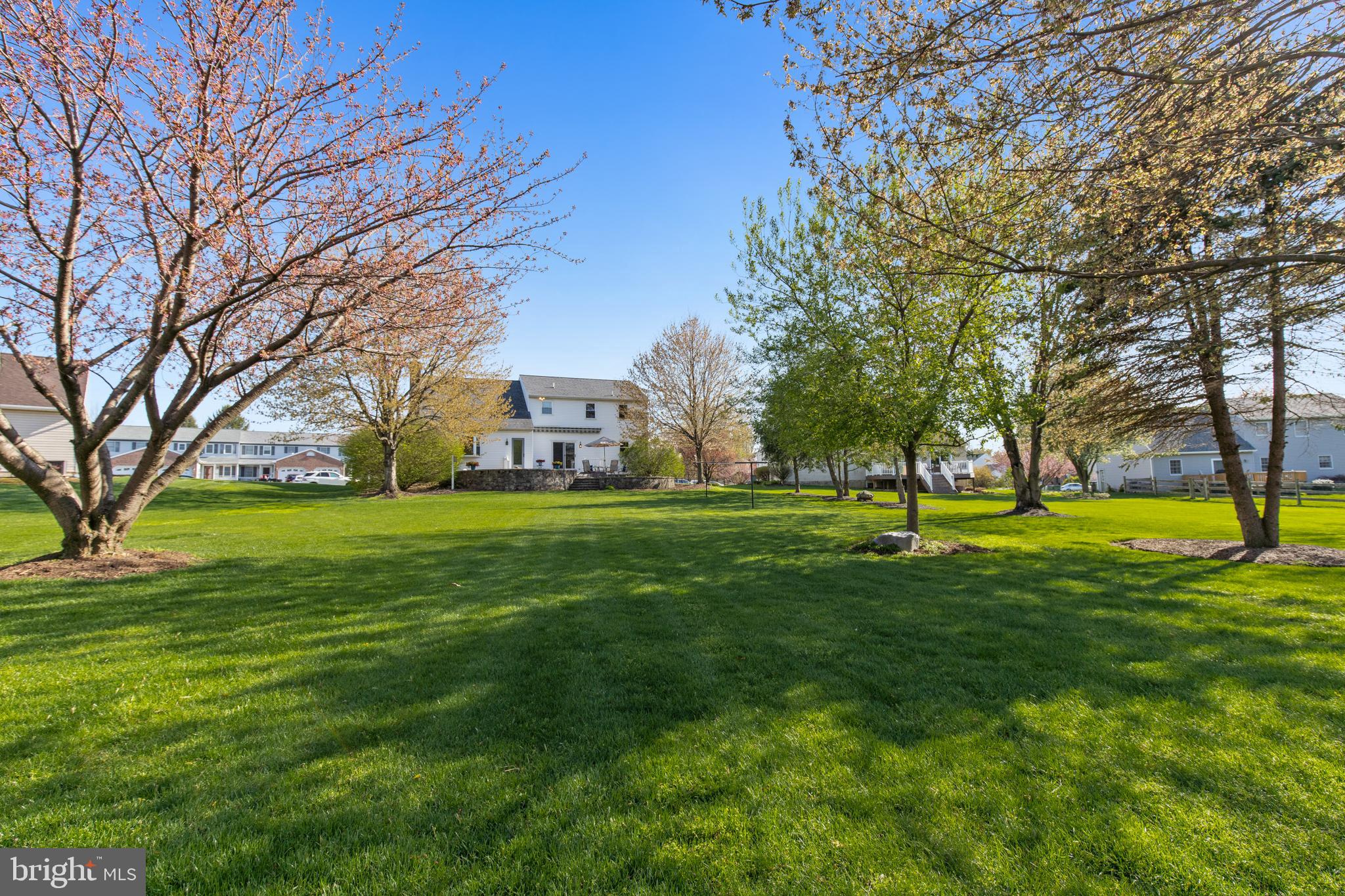 728 West 6th Street Lititz, PA 17543 - Photo 3 of 30