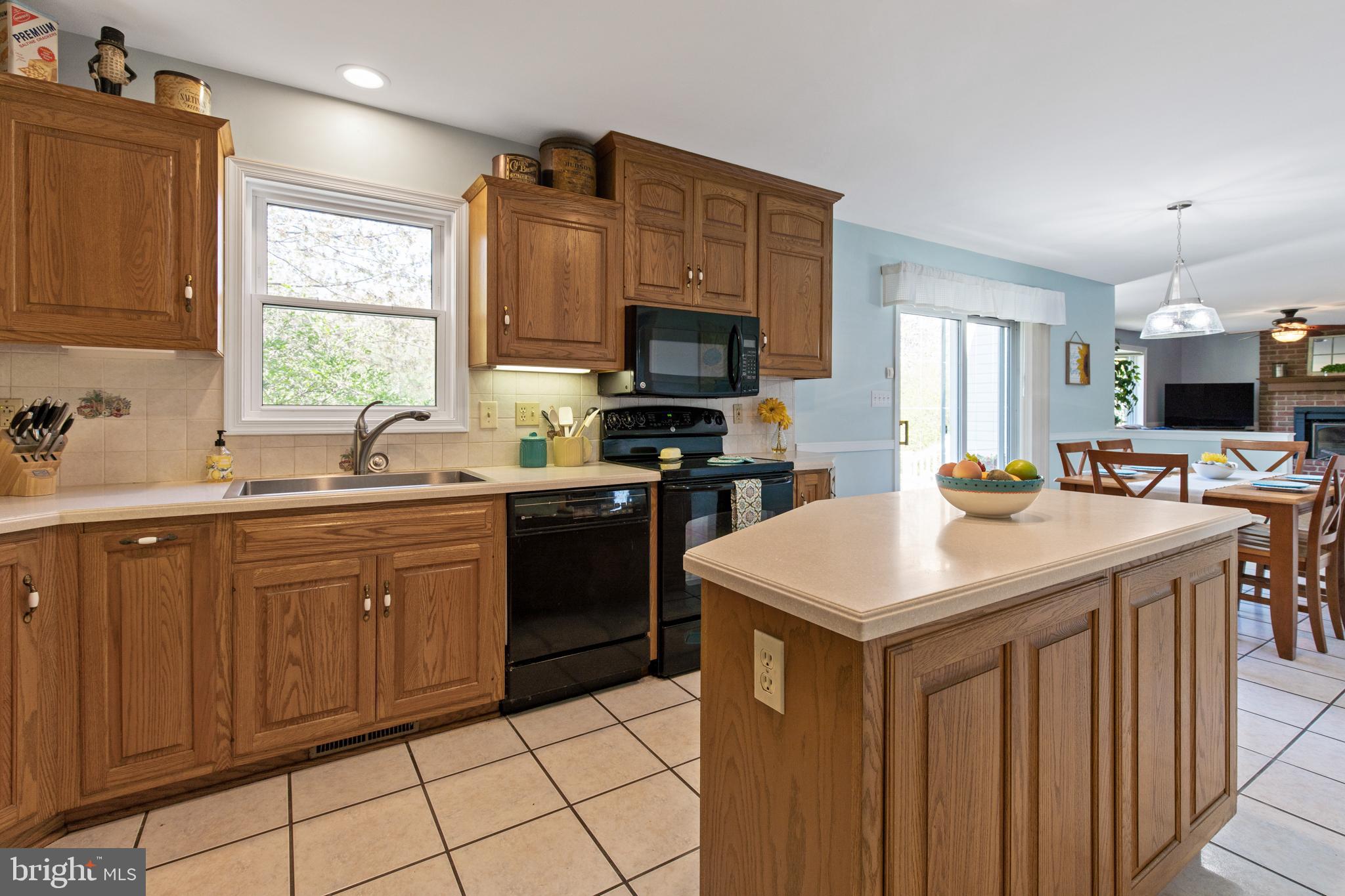 728 West 6th Street Lititz, PA 17543 - Photo 10 of 30