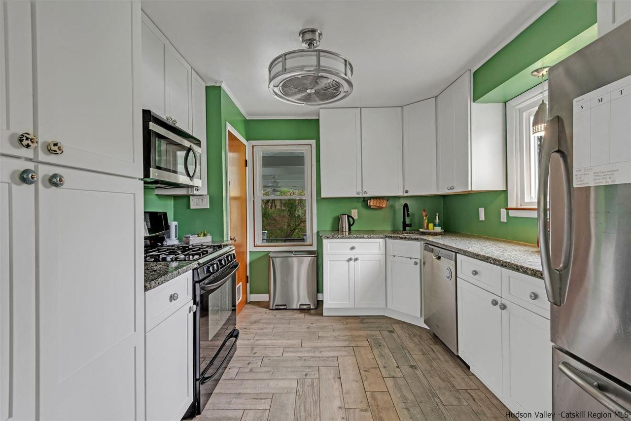 20 Read Road Red Hook, NY 12571 - Photo 5 of 25 Photo 5