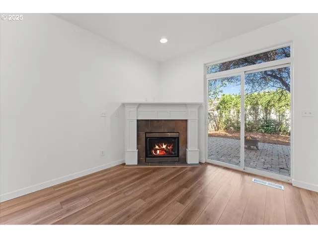 $409,000 | 8243 Northeast Multnomah Street, Portland, OR 97220