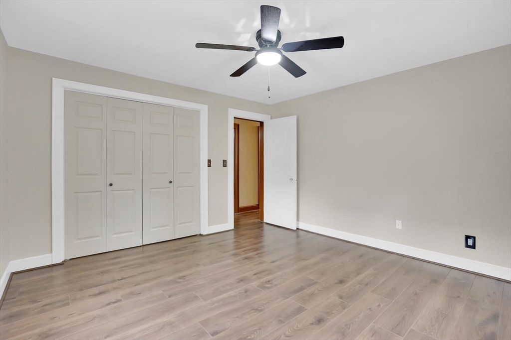 33 Olmsted Drive Springfield, MA 01108 - Photo 13 of 23
