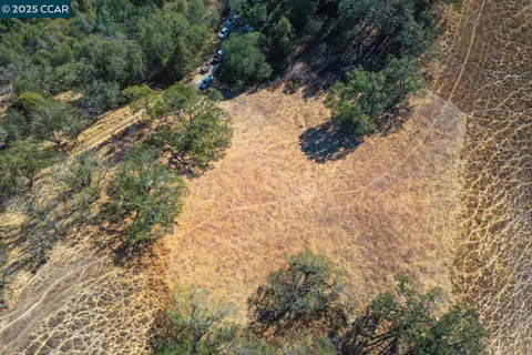 a view of a snow in a yard