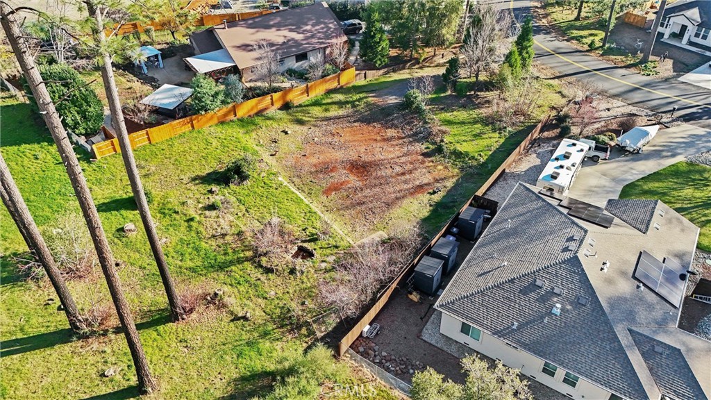 1639 Gate Paradise, CA 95969 - Photo 14 of 20 an aerial view of swimming pool
