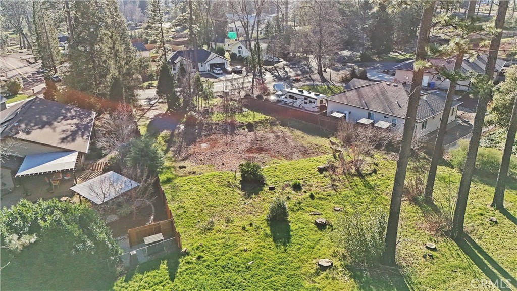 1639 Gate Paradise, CA 95969 - Photo 9 of 20 a view of a yard with plants
