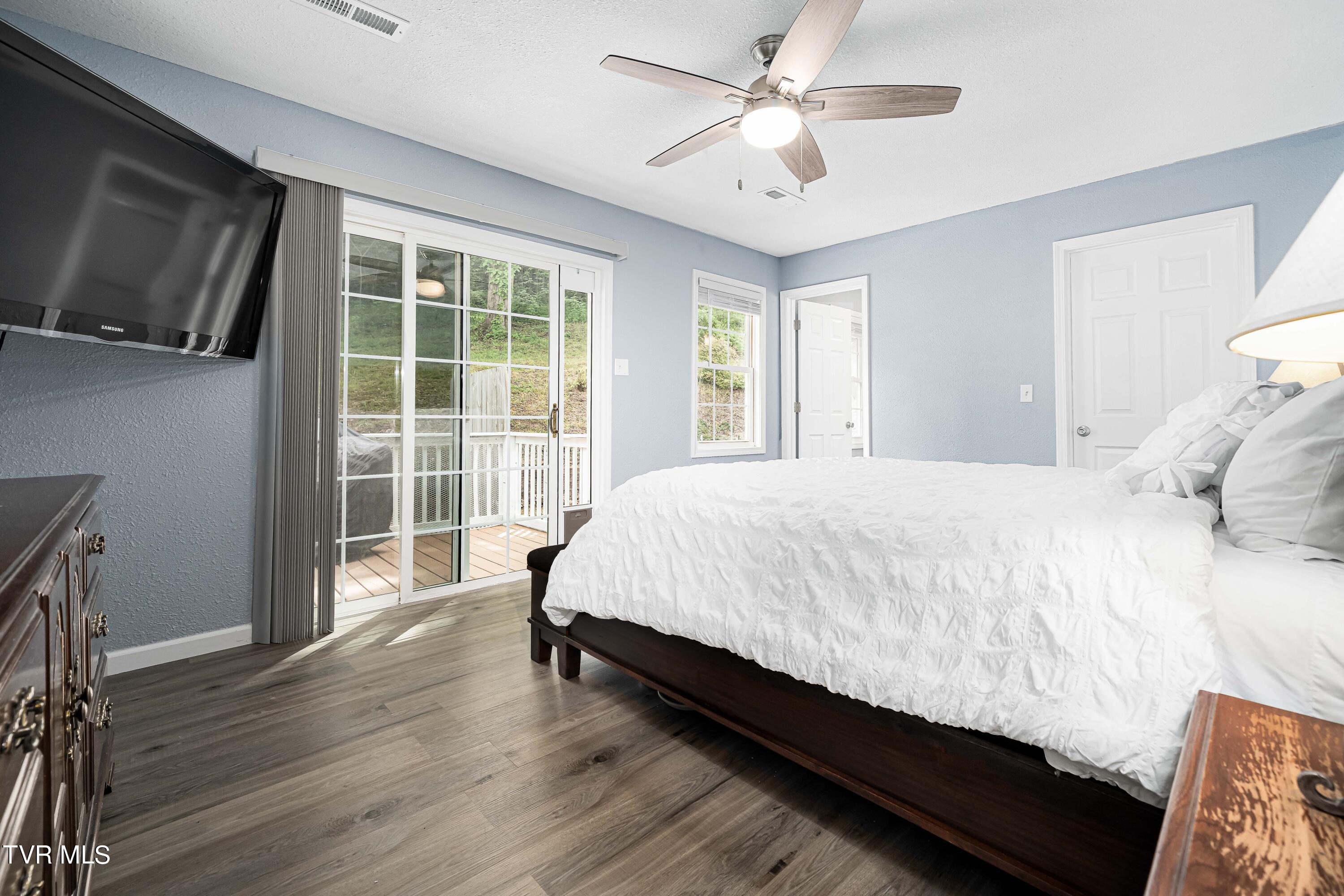 800 Belle Road Chuckey, TN 37641 - Photo 23 of 70 Primary Bed