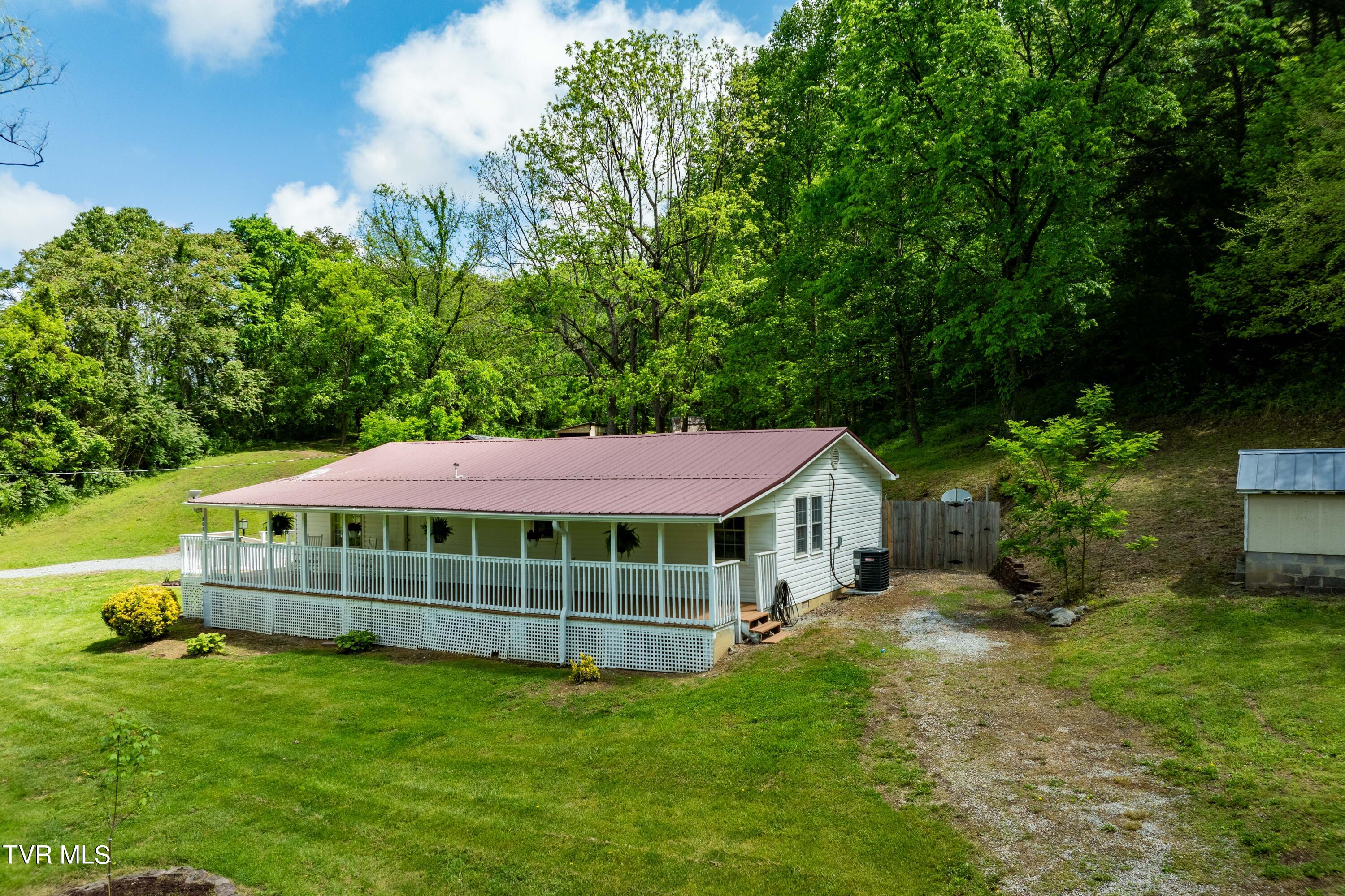 800 Belle Road Chuckey, TN 37641 - Photo 33 of 70 800 Belle Rd (17 of 70)