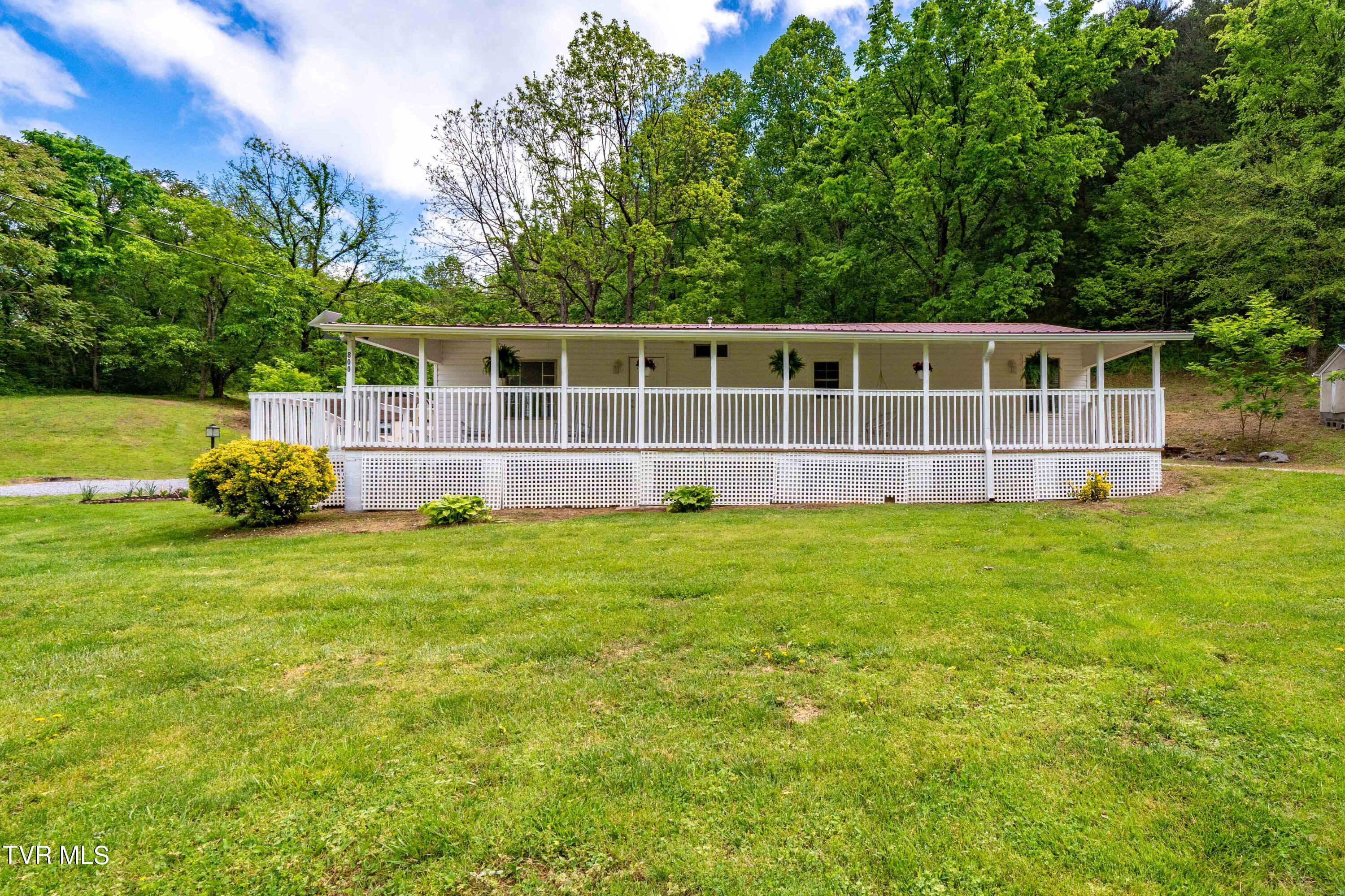 800 Belle Road Chuckey, TN 37641 - Photo 4 of 70 800 Belle Rd (25 of 70)