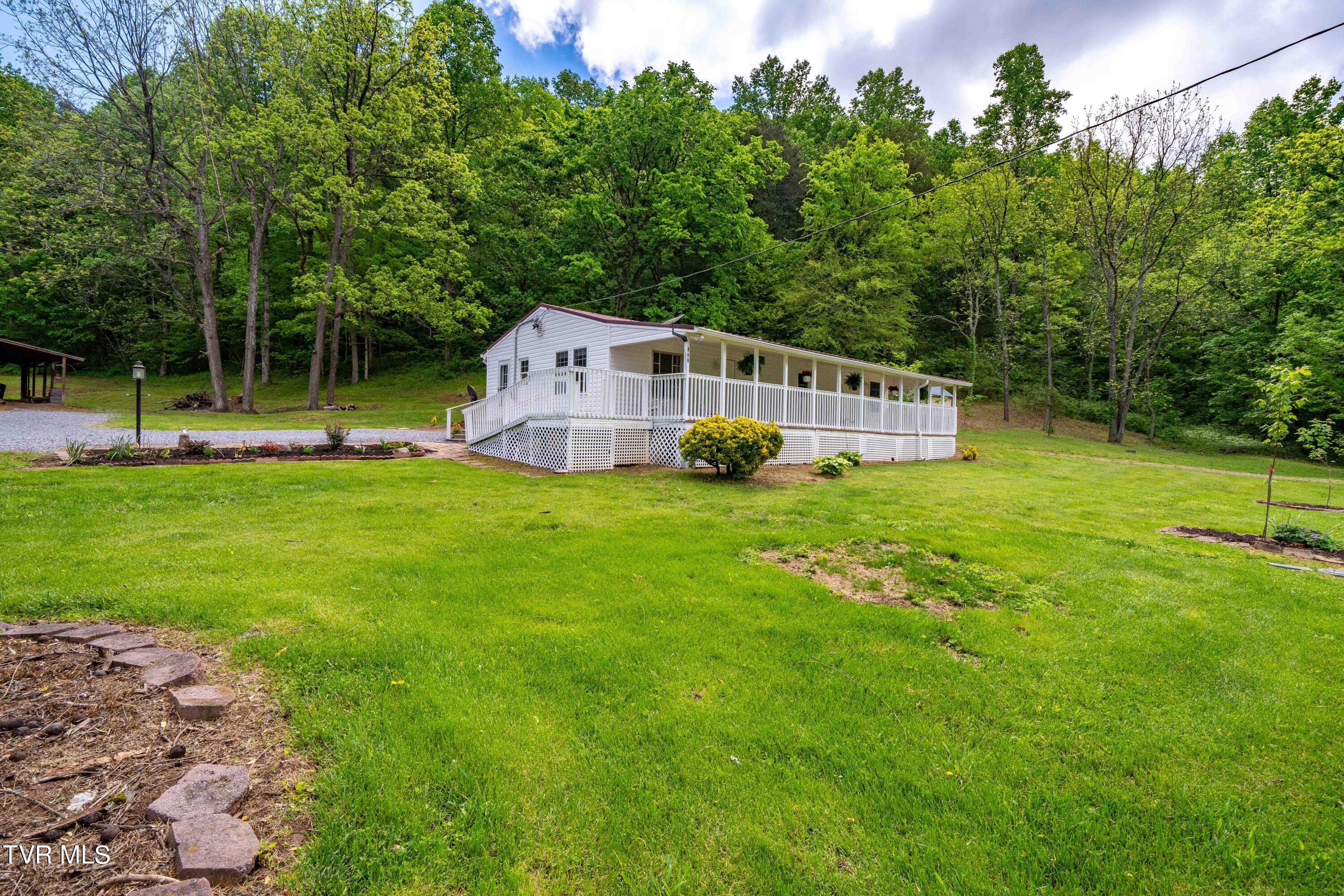 800 Belle Road Chuckey, TN 37641 - Photo 5 of 70 800 Belle Rd (24 of 70)