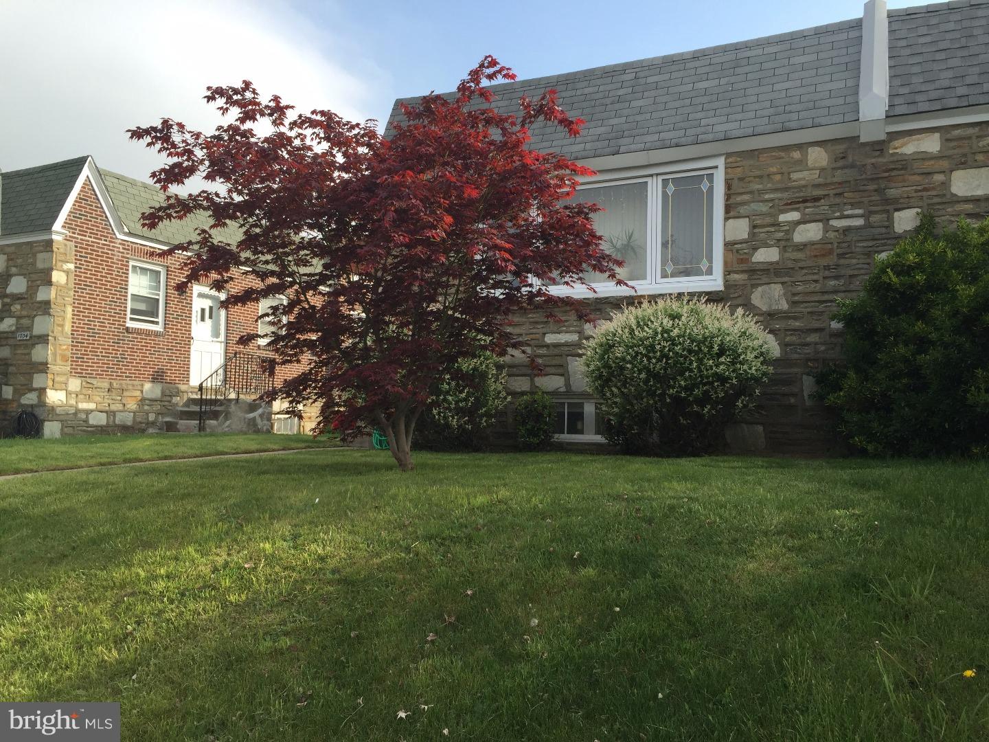1702 Fox Chase Road Philadelphia, PA 19152 - Photo 2 of 25 Front Yard