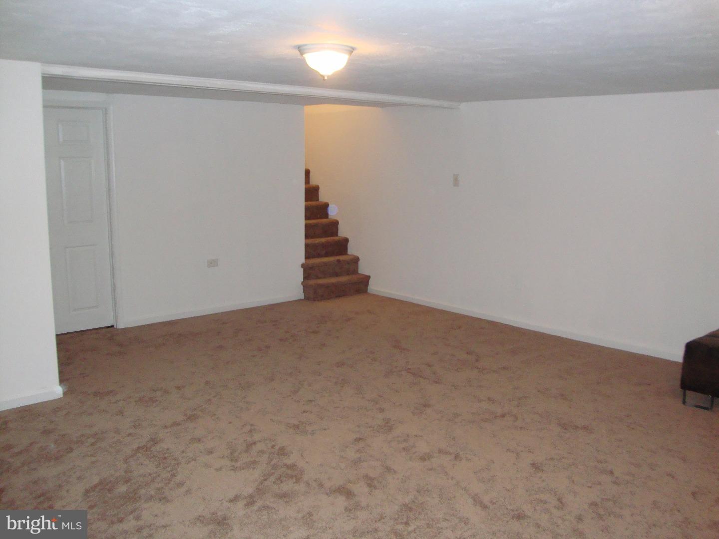 1702 Fox Chase Road Philadelphia, PA 19152 - Photo 19 of 25 Basement - Finished