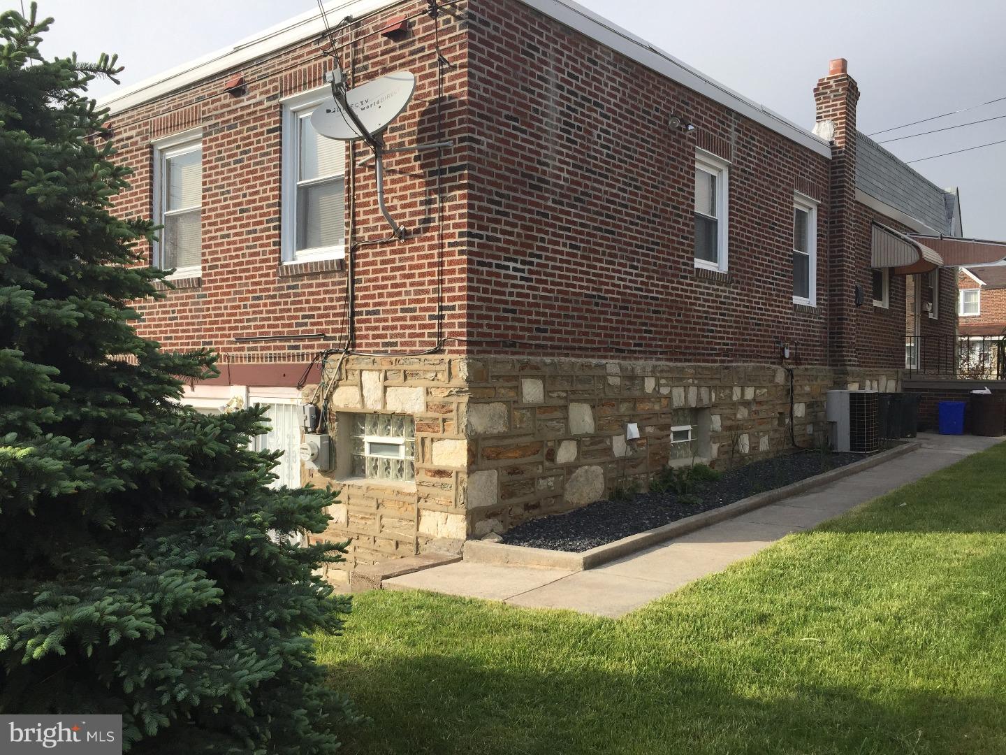 1702 Fox Chase Road Philadelphia, PA 19152 - Photo 25 of 25 Back Yard