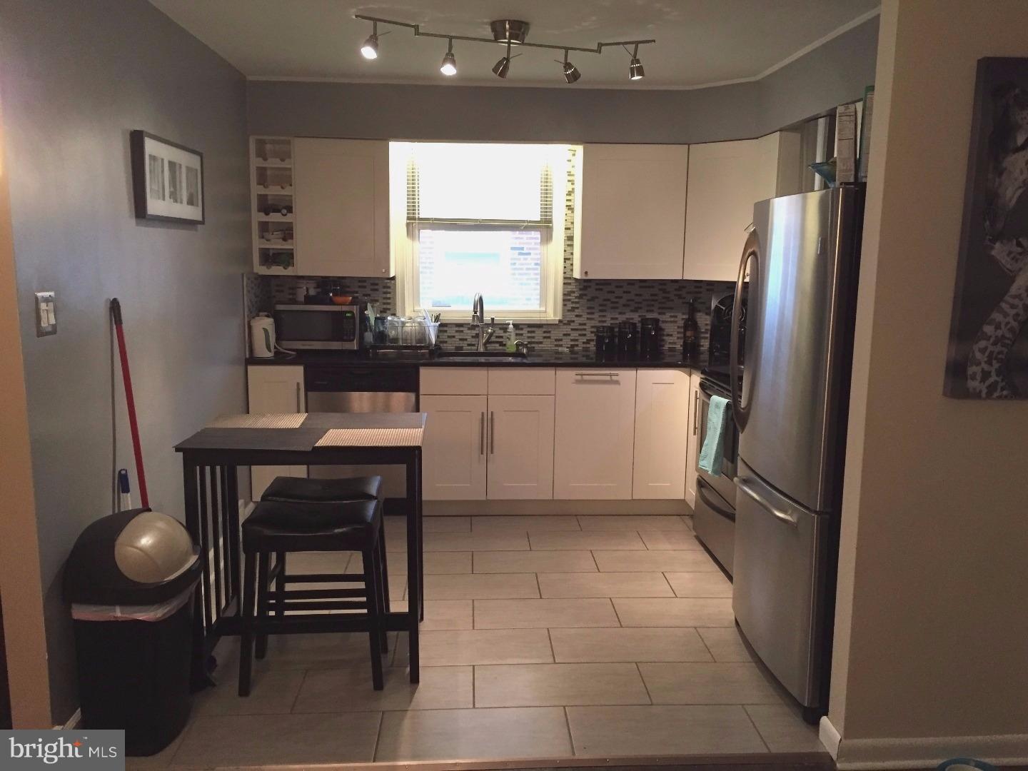 1702 Fox Chase Road Philadelphia, PA 19152 - Photo 9 of 25 Kitchen