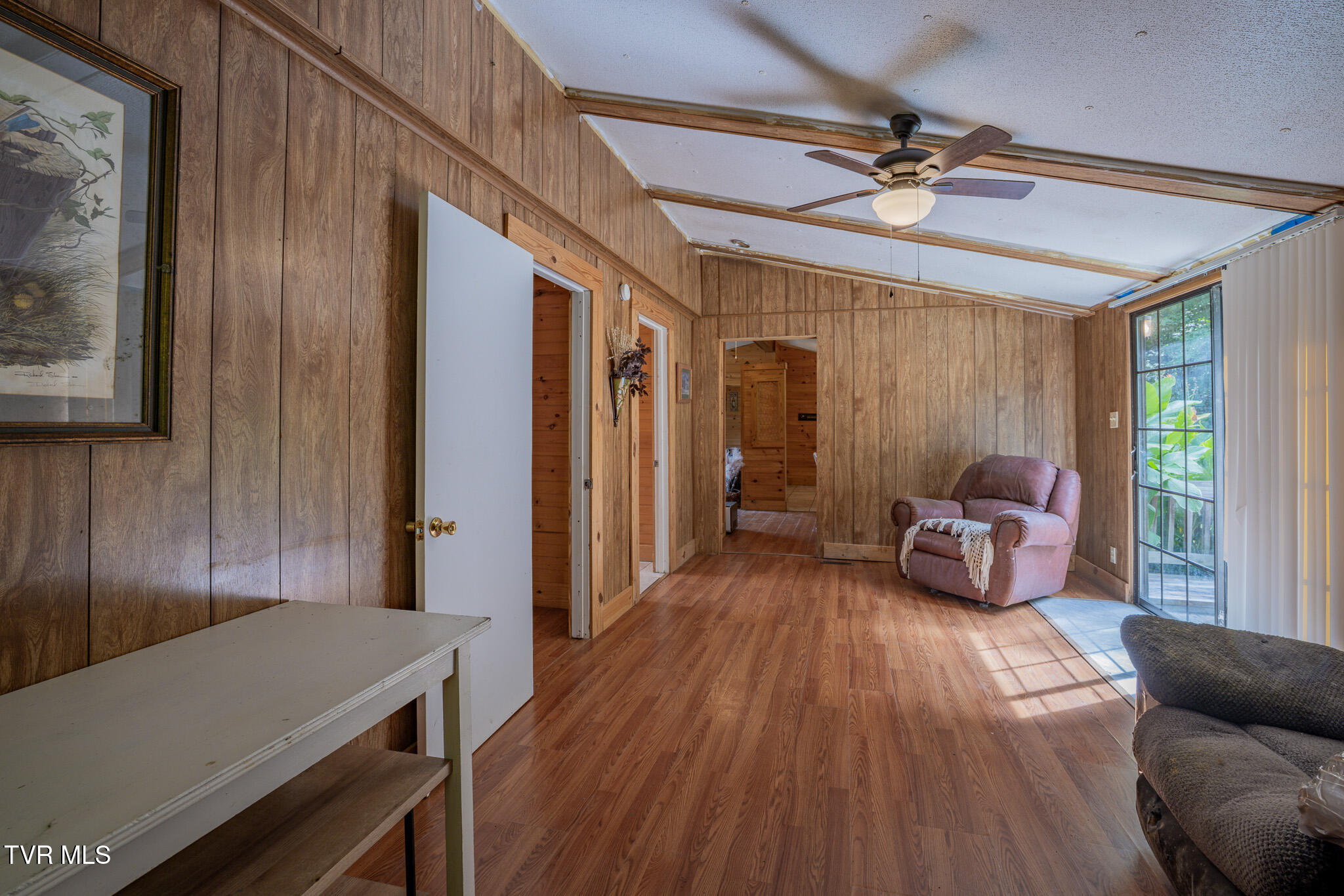 141 Hoyle Fender Road Jonesborough, TN 37659 - Photo 37 of 57 1R9A1381-HDR