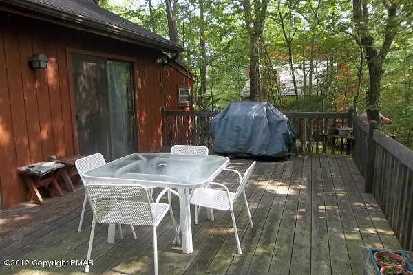 260 Decker Road Bushkill, PA 18324 - Photo 6 of 7 Deck