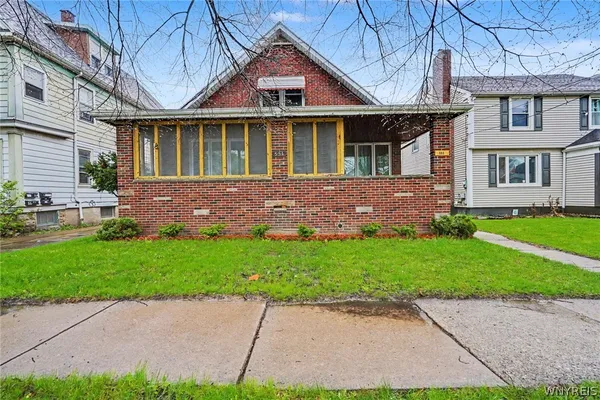$325,000 | 551 22nd Street, Niagara Falls, NY 14301