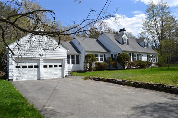 149 Center Road Shirley, MA 01464 - Photo 1 of 12