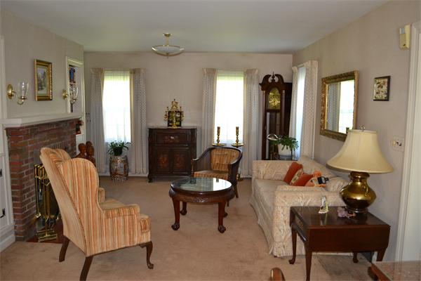 149 Center Road Shirley, MA 01464 - Photo 5 of 12