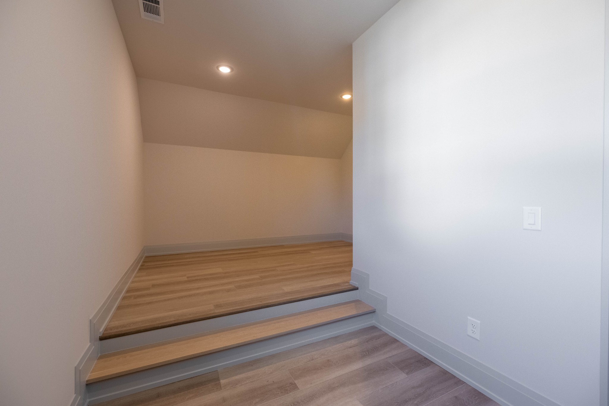 7016 Kinderhook Road Nashville, TN 37221 - Photo 23 of 27 Gallery Image 23