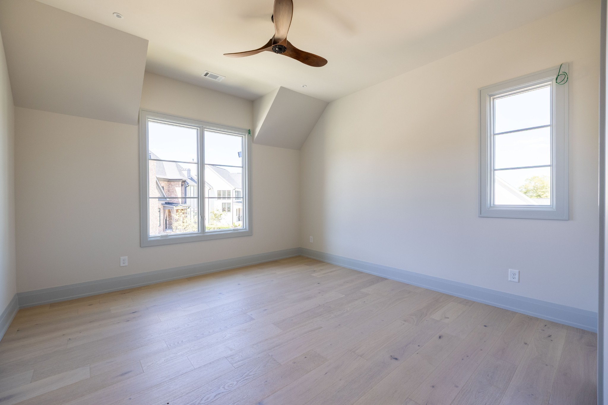 7016 Kinderhook Road Nashville, TN 37221 - Photo 24 of 27 Gallery Image 24