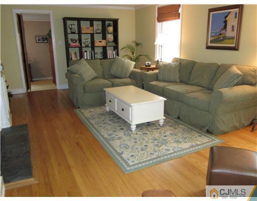 104 Spring Street Metuchen, NJ 08840 - Photo 3 of 11 Gallery Image 3