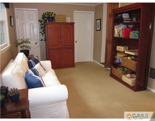 104 Spring Street Metuchen, NJ 08840 - Photo 7 of 11 Gallery Image 7