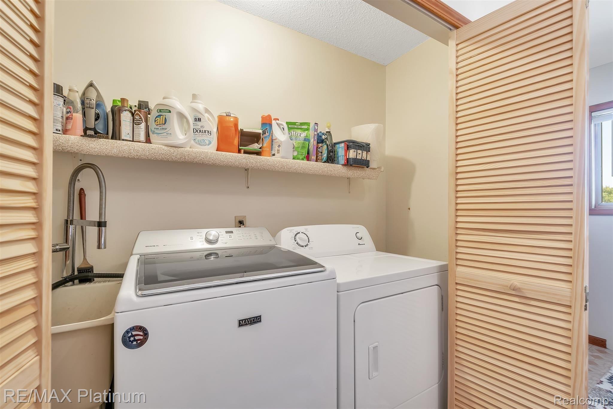 10251 Torrey Road Fenton, MI 48430 - Photo 26 of 39 26-10251 Torrey Rd-WindowStill-Real.jpg