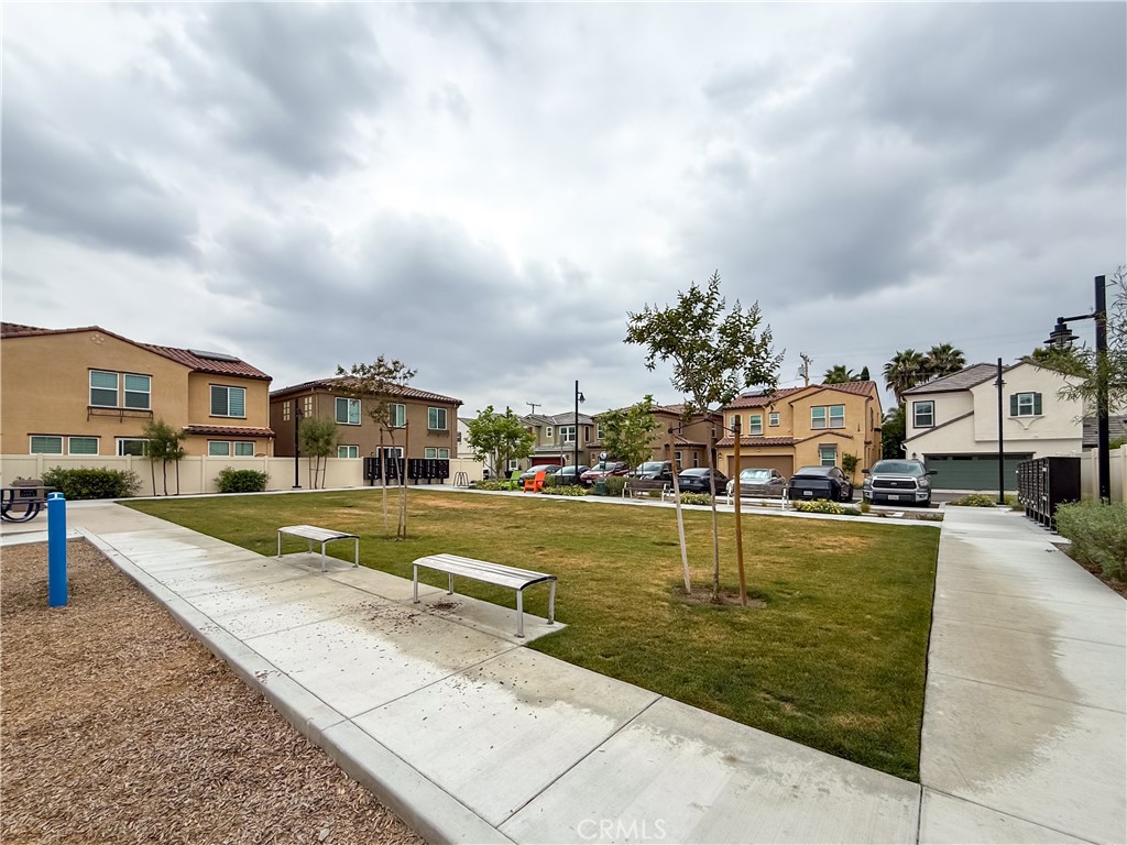 2129 Yukon Pomona, CA 91766 - Photo 45 of 46