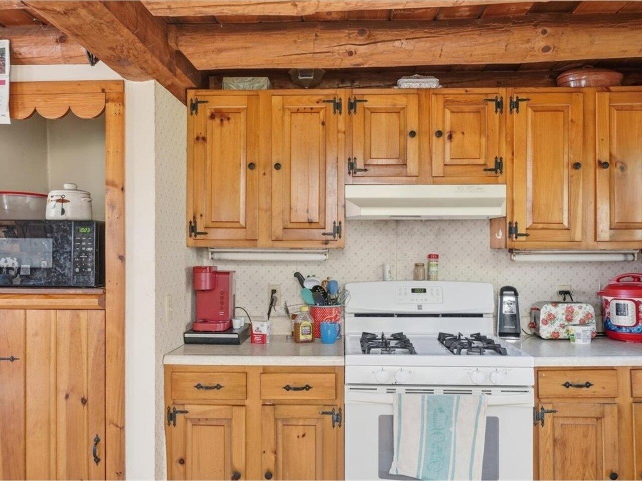 3513 Sand Road Ferrisburgh, VT 05456 - Photo 7 of 39