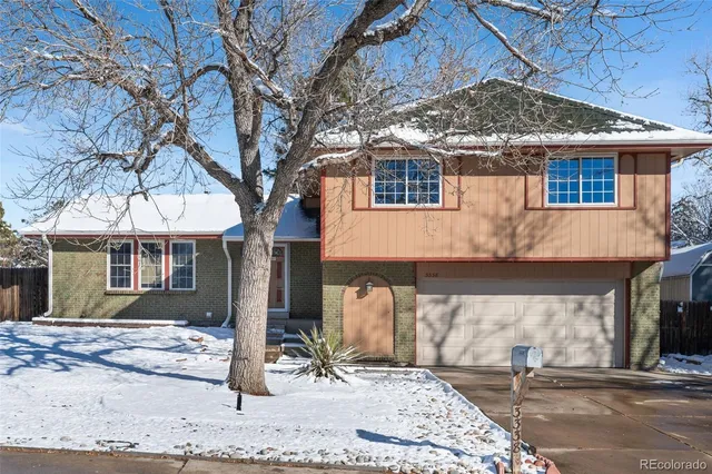 $445,000 | 3338 South Nucla Way, Aurora, CO 80013