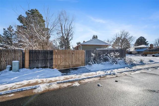 $445,000 | 3338 South Nucla Way, Aurora, CO 80013